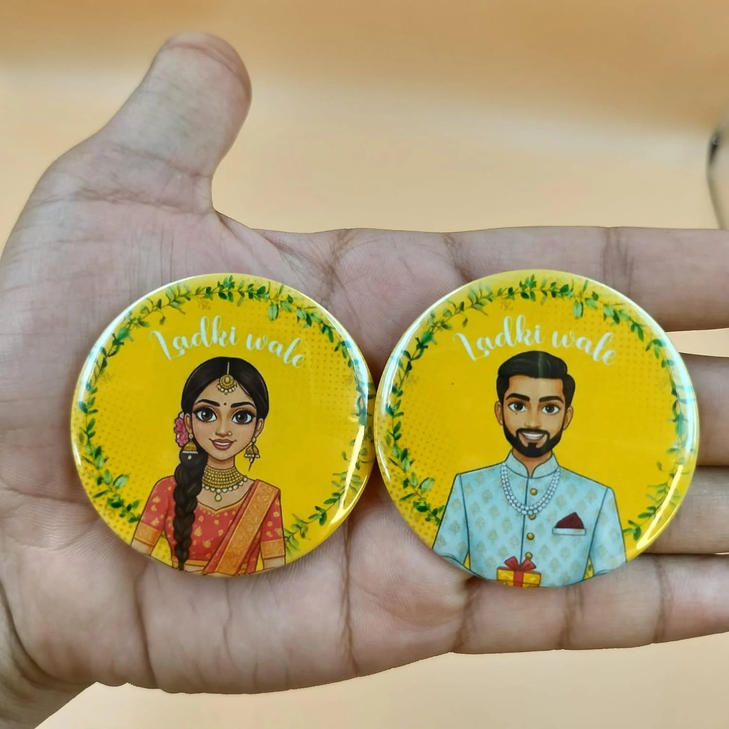 Ladki Wale & Ladke Wale 58mm Badges ( Set of 2 Pcs )